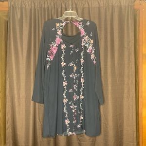 Gently worn long sleeve dress with floral pattern size 2x